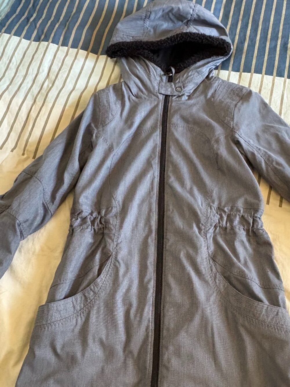Lululemon Apres Run Anorak